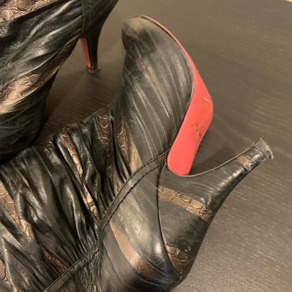 Shoes - Picture 4 of 7